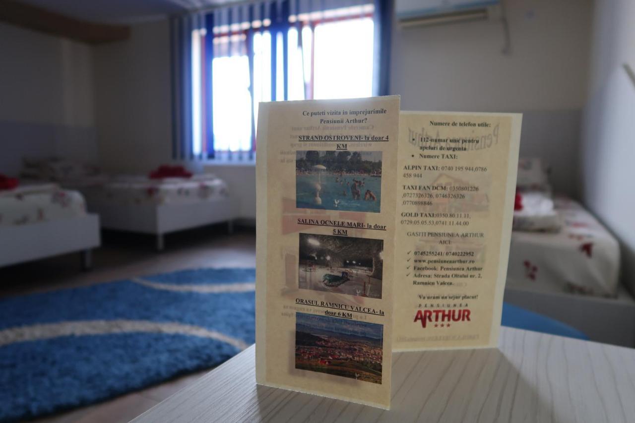 Pensiunea Arthur Râmnicu Vâlcea 外观 照片